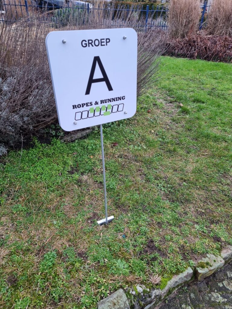 Van de Bestuurstafel 5 Van de Bestuurstafel 5